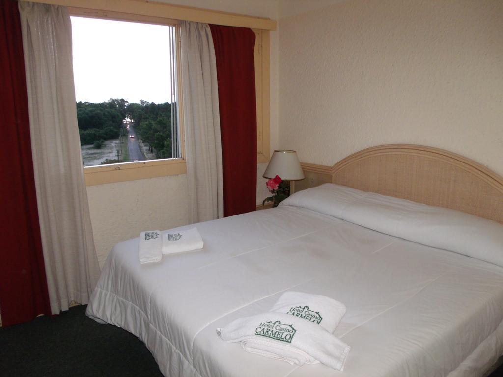Hotel Casino Carmelo Habitación foto